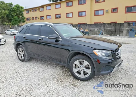 2016 Mercedes-Benz Glc 300 4Matic from USA, damaged, VIN WDC0G4KB8GF022122
